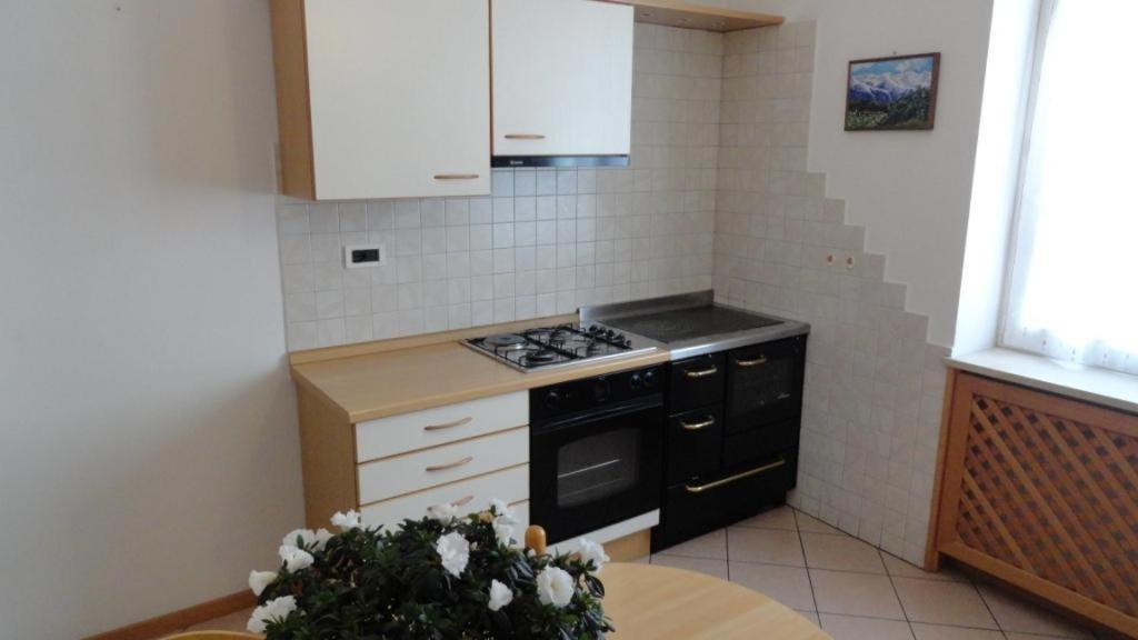 Vila Il Granello Tuenno Pokoj fotografie
