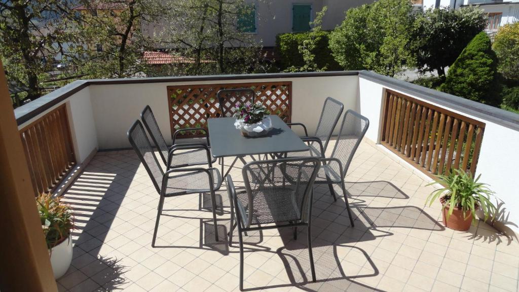 Vila Il Granello Tuenno Pokoj fotografie