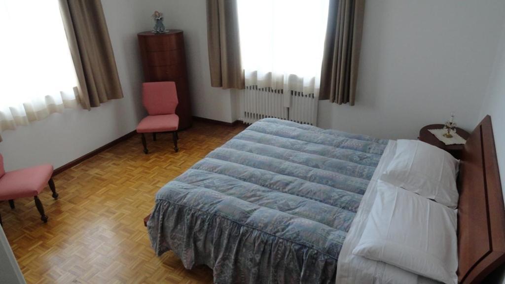 Vila Il Granello Tuenno Pokoj fotografie
